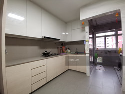 Blk 324 Tampines Street 32 (Tampines), HDB Executive #203495821